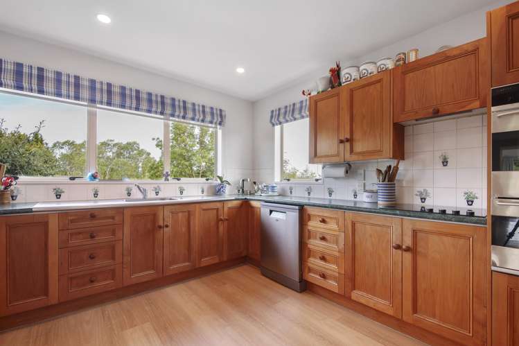 24 Somerset Drive Oxford_6