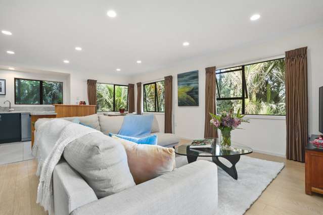 134 Woodlands Park Road Titirangi_2