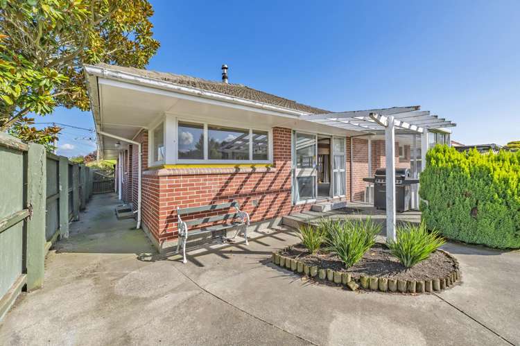 8 Fatima Street Redwood_26
