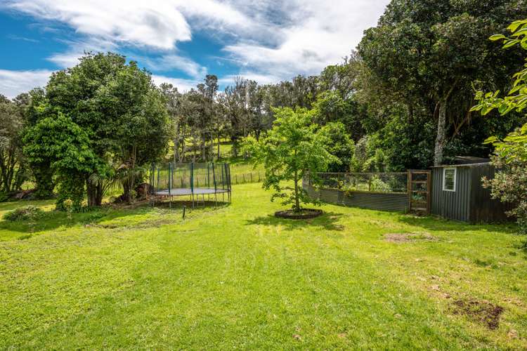 38 Junction Road Oneroa_16