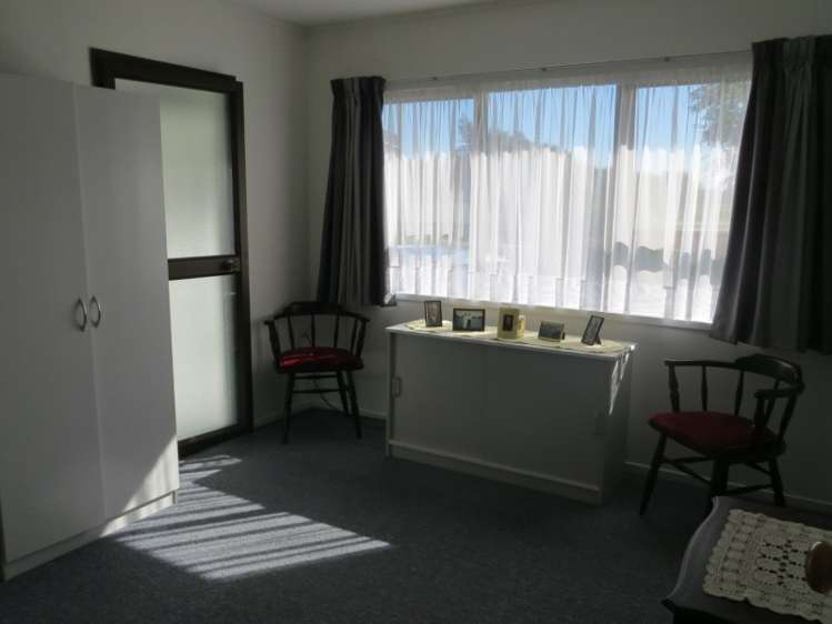 18 Dunlop Crescent Te Aroha_7