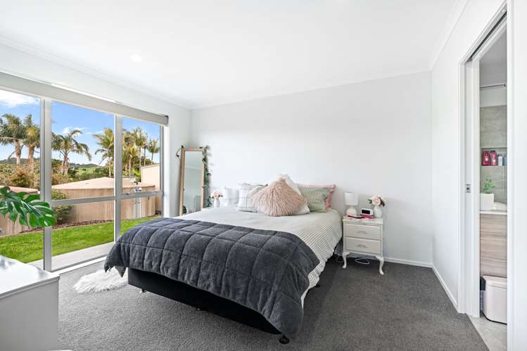 10 Sylvia Lane Maunu_29