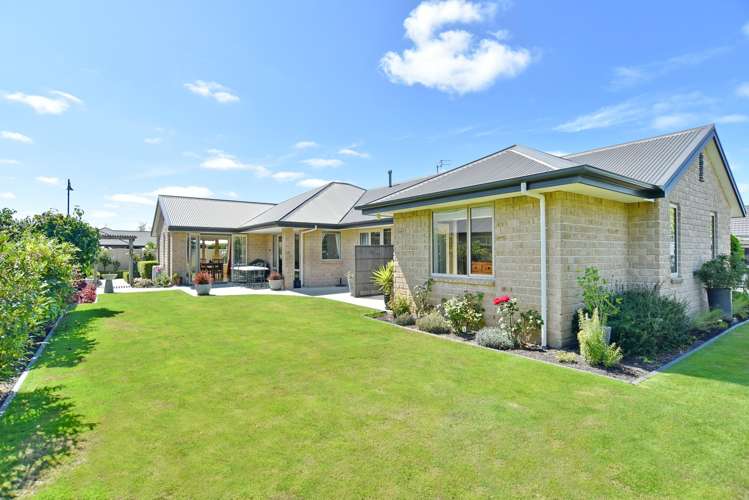 5 Orewa Close Parklands_32