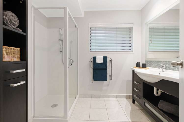 2/22 Beaumaris Way Conifer Grove_8