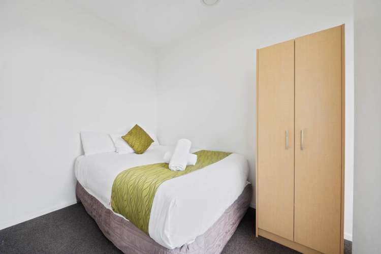 1004/17 Putney Way Manukau_5