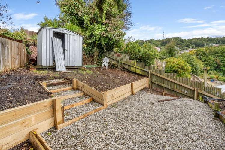 12 Burnett Street Calton Hill_17