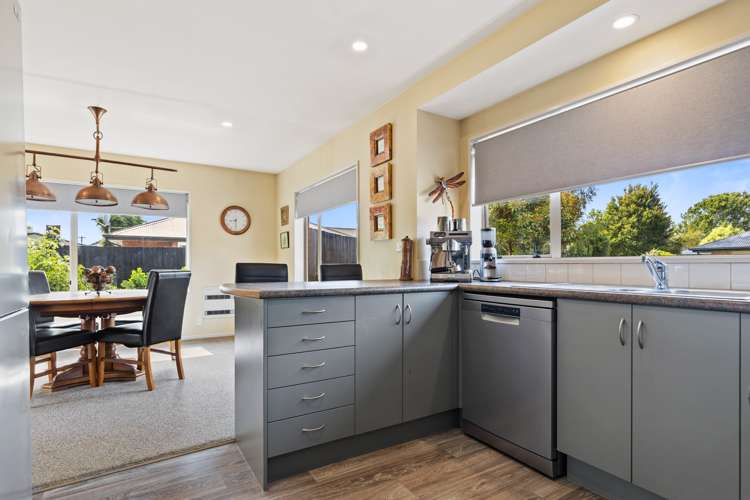 3 Magnolia Lane Saint Albans_8