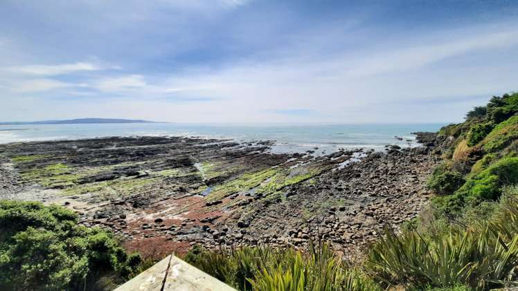 1 Esplanade Kaka Point_24