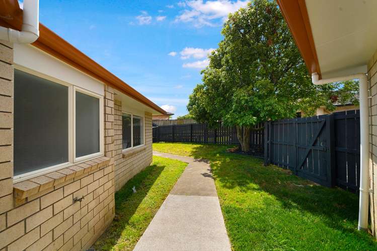 5 Retreat Drive Mangere_18