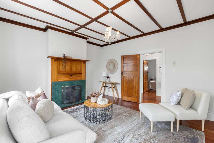 36 Kingswood Street Takaro_12