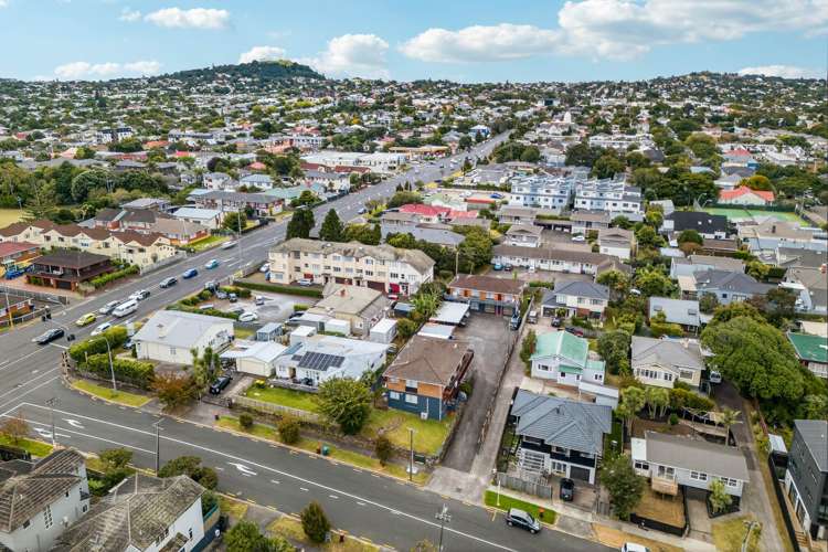 6 Kingsway Avenue Sandringham_26