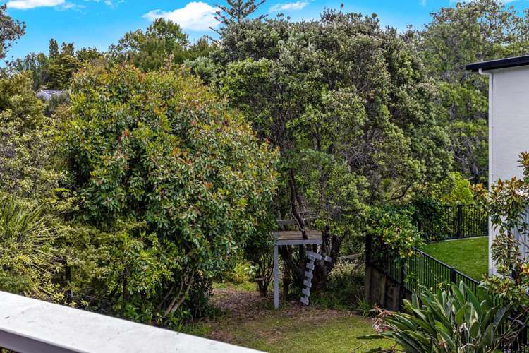 28 Pohutukawa Avenue Red Beach_24