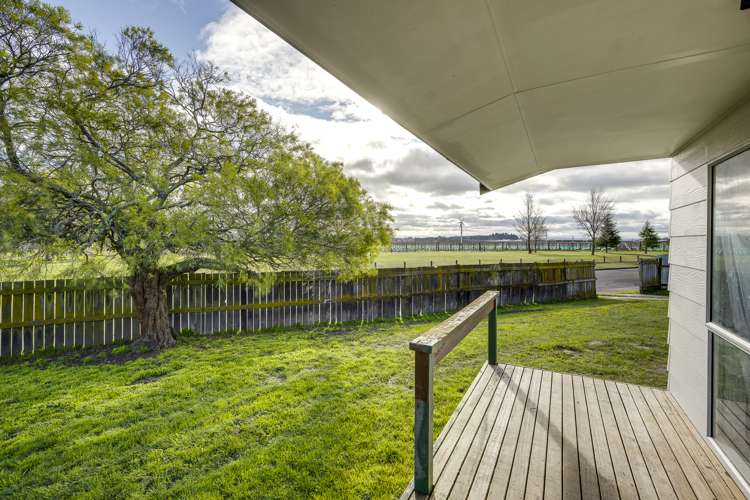 350 Flaxmere Avenue Flaxmere_10