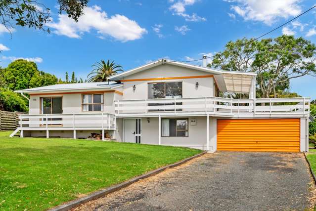 Elevated Living in Sought-After Maunu