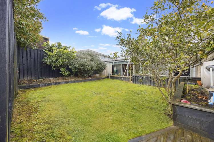9 Sheehan Road Te Atatu South_18