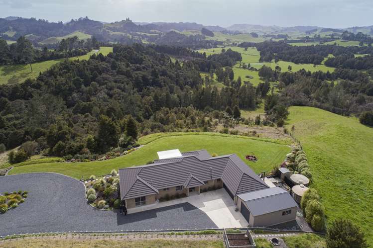 340 Pigs Head Road Hukerenui and Surrounds_24