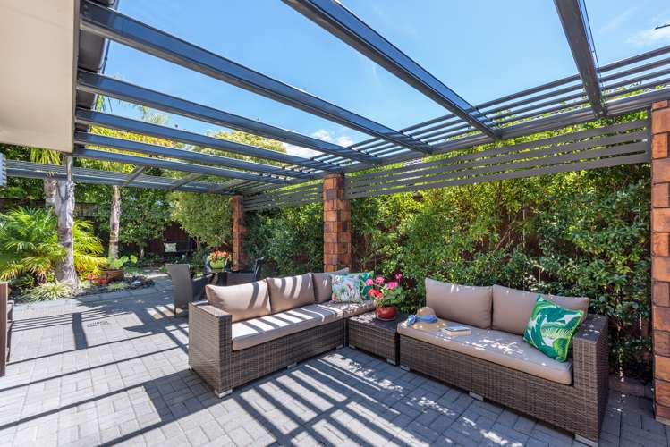 74 Pine Harbour Parade Beachlands_5