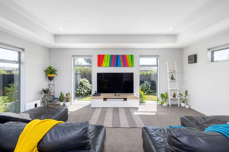 21 Flaxon Place Burwood_7