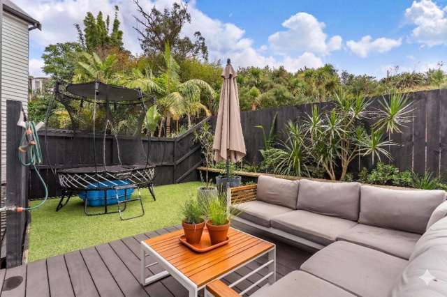 Family Home in Park-Like Setting