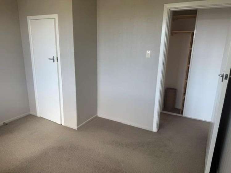 2/15a Holsworthy Road Lower Vogeltown_19