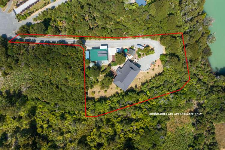 16 Tai Close Kaiuma Bay_1