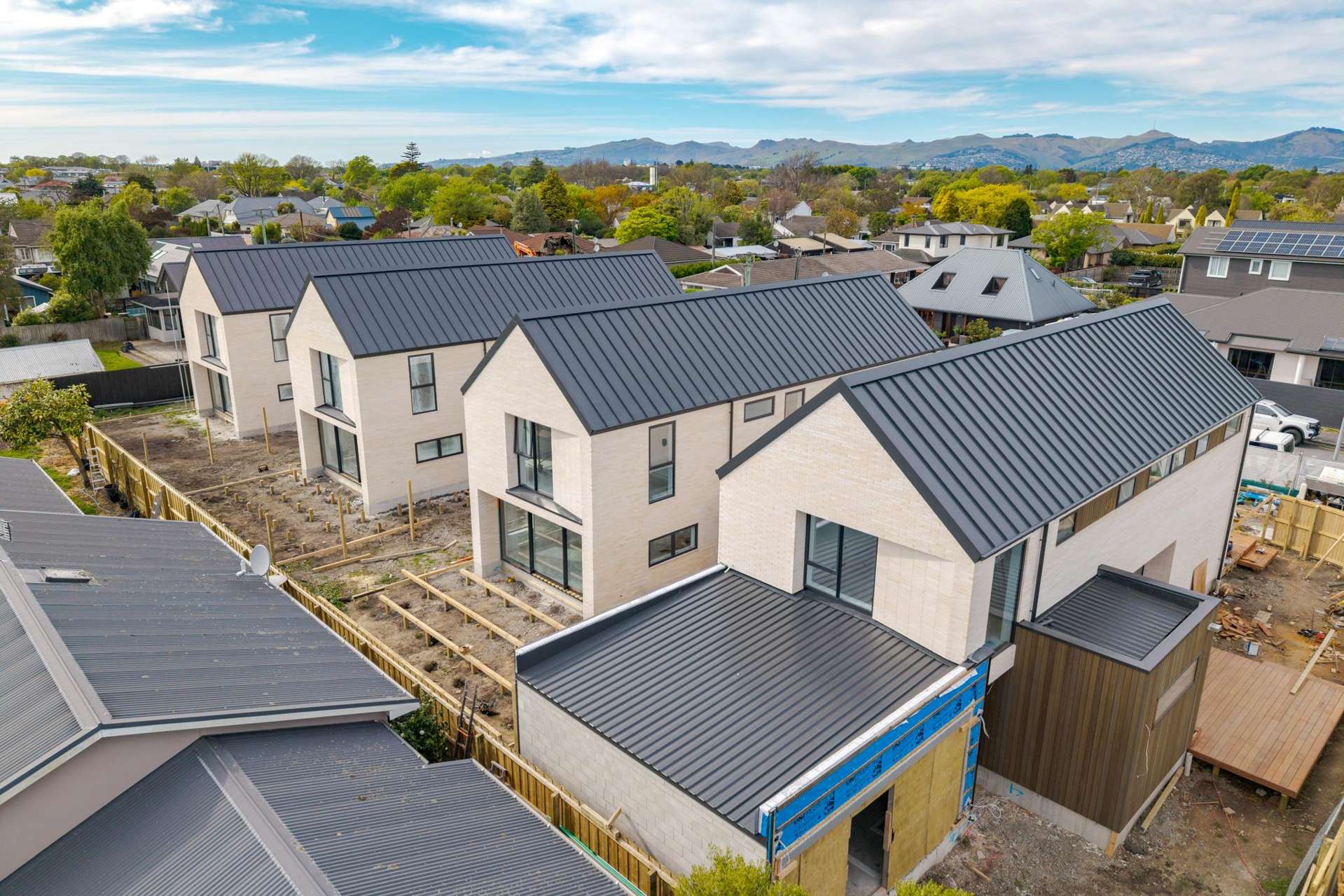 1-4, 152 Idris Road Strowan_0