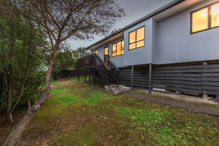 18 Riserra Drive Ranui_16