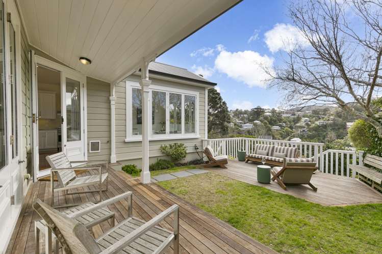 14 Mariri Road Kelburn_15