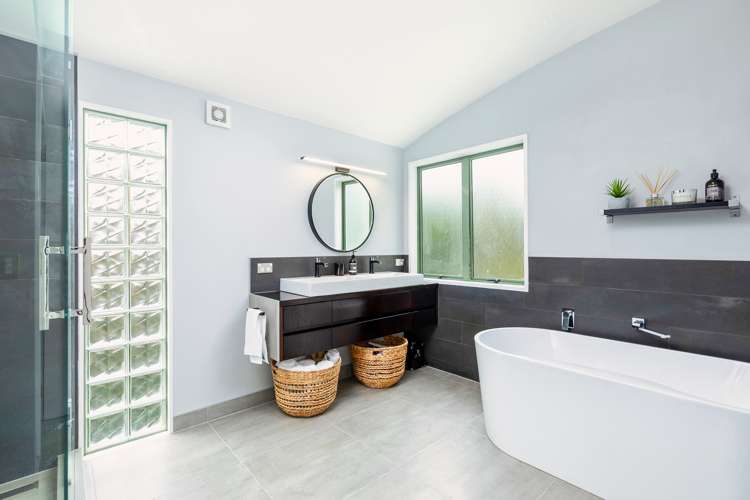 11a Woodfern Crescent Titirangi_14