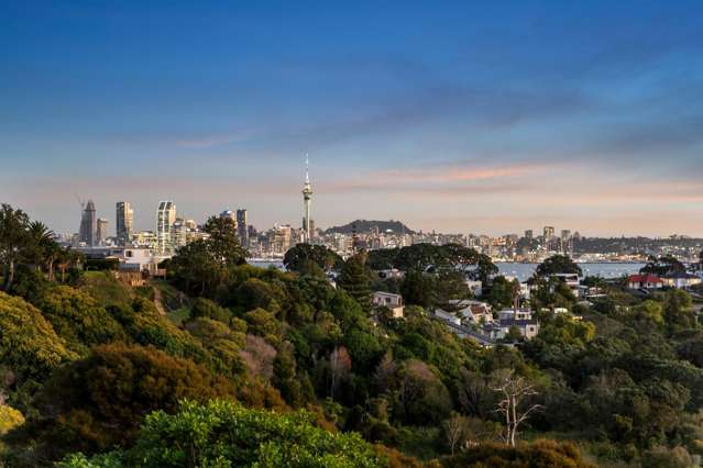 Exceptional views, living and location
