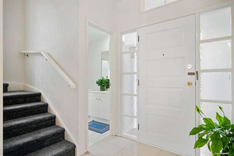 2/14 Casabella Court Northpark_14