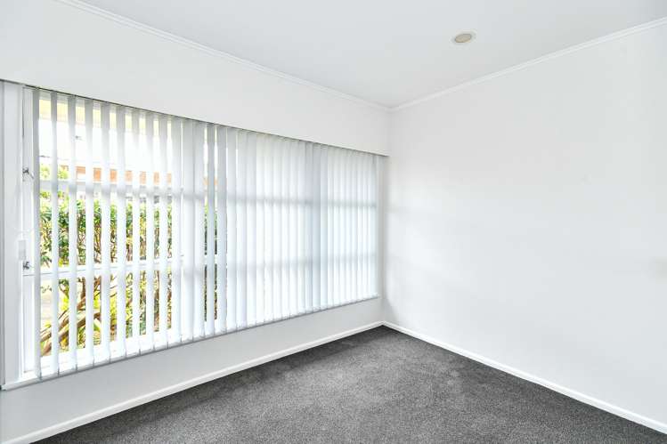 21 Grove Road Papakura_9