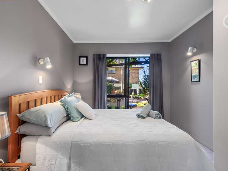 51 Hillcrest Road Otumoetai_22