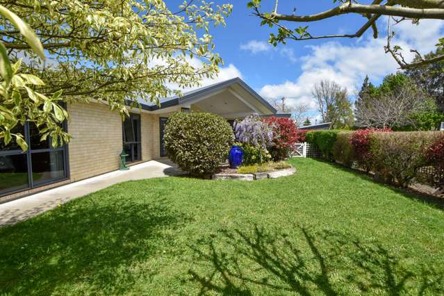 40 Charles Street Carterton_1