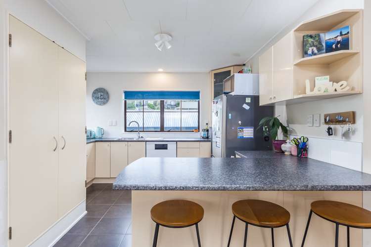54b Polkinghorne Drive Manly_9