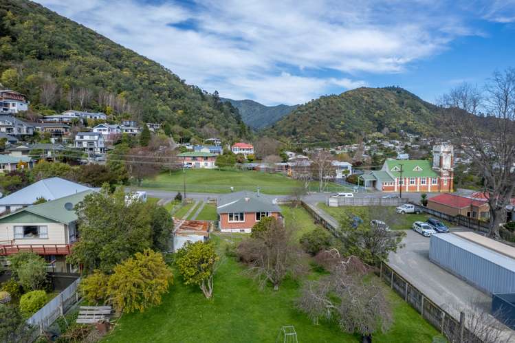 8 Otago Street Picton_16
