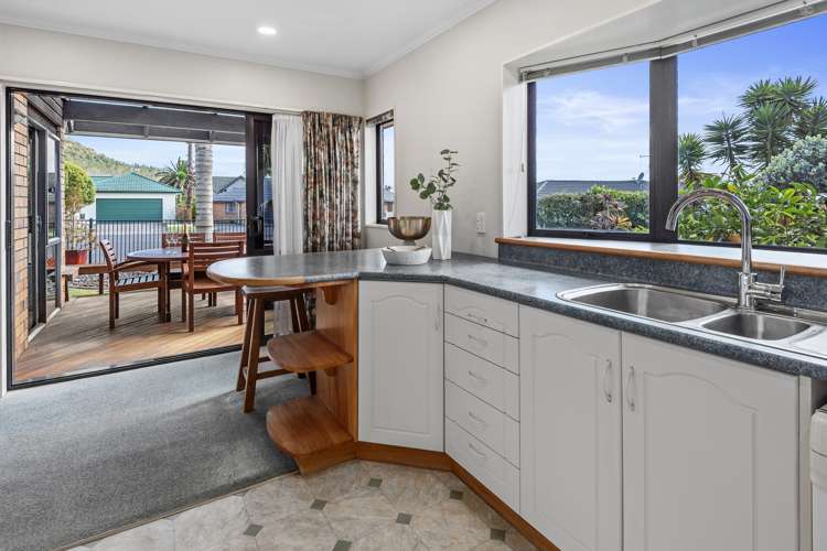 4 Oxford Avenue Kamo_5