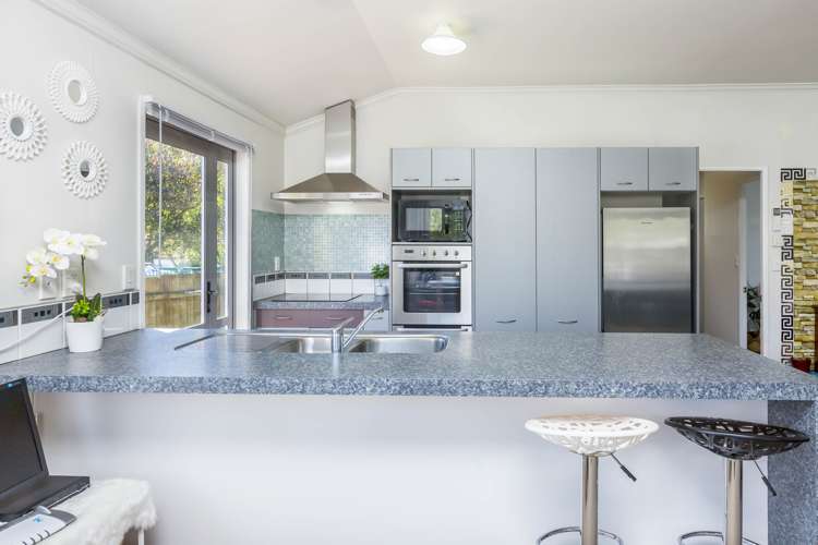 50 Stokes Valley Road Stokes Valley_6