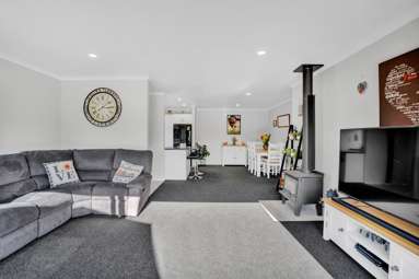 8B Joshua Place_1