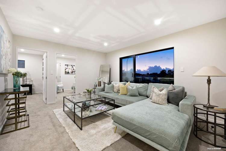 152a Botany Road Botany Downs_12