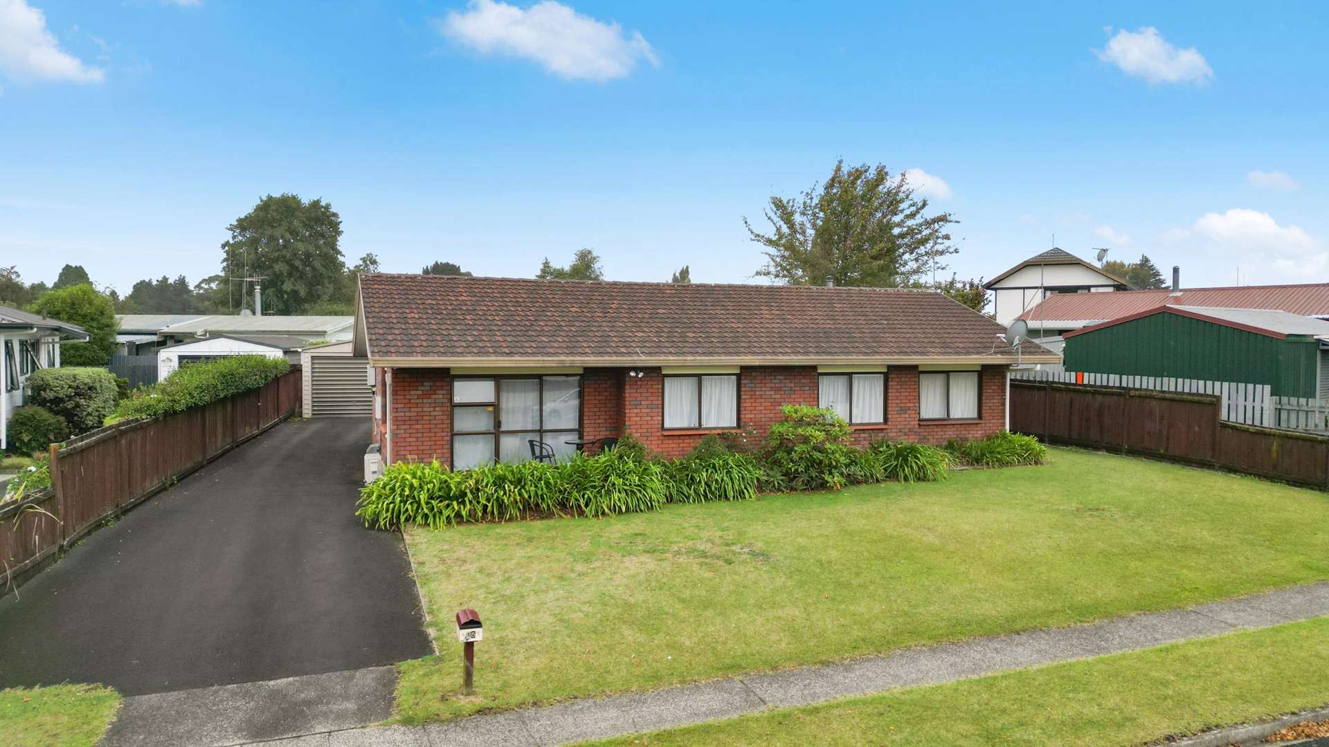 15 Tupelo Street Pukete_0