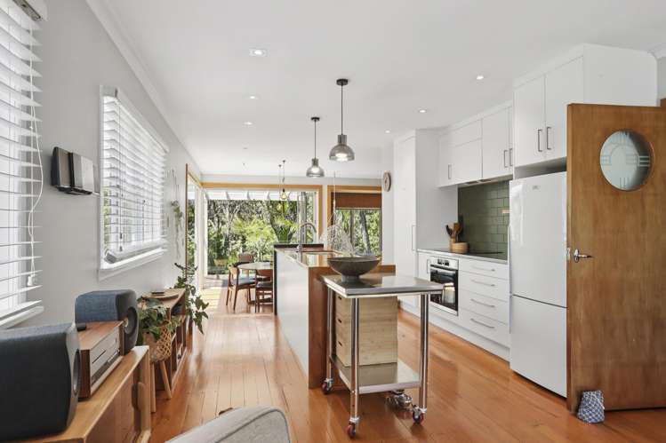 170 Atkinson Road Titirangi_19