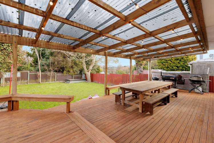 8 Tuthill Street Gate Pa_1