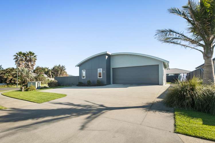 18 Surfers Avenue Waihi Beach_17