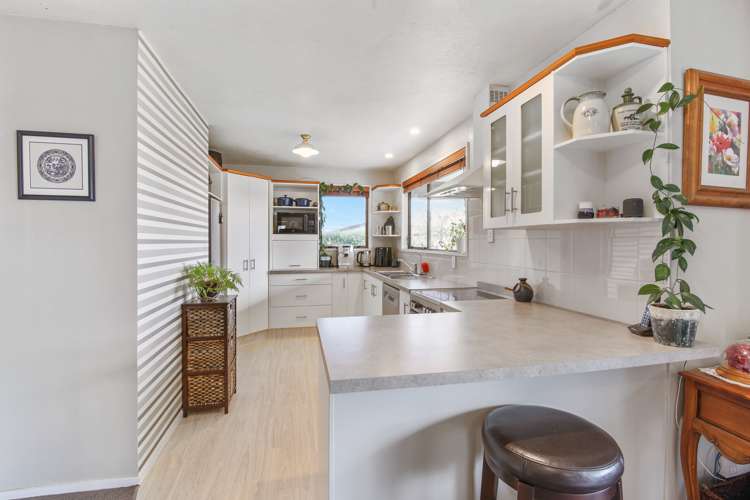 8 Glassey Drive Allenton_5