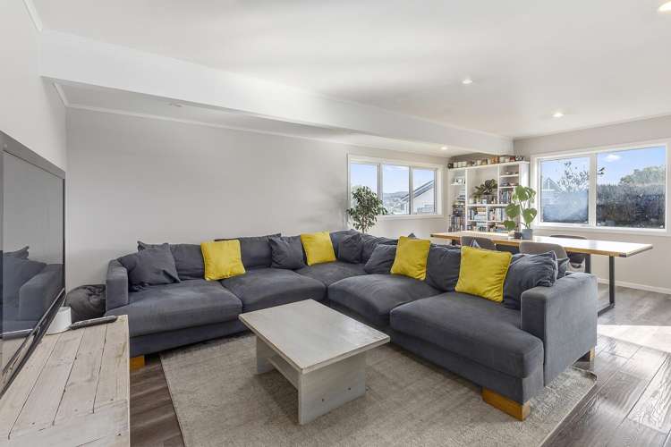 28 Arahanga Grove Maupuia_1