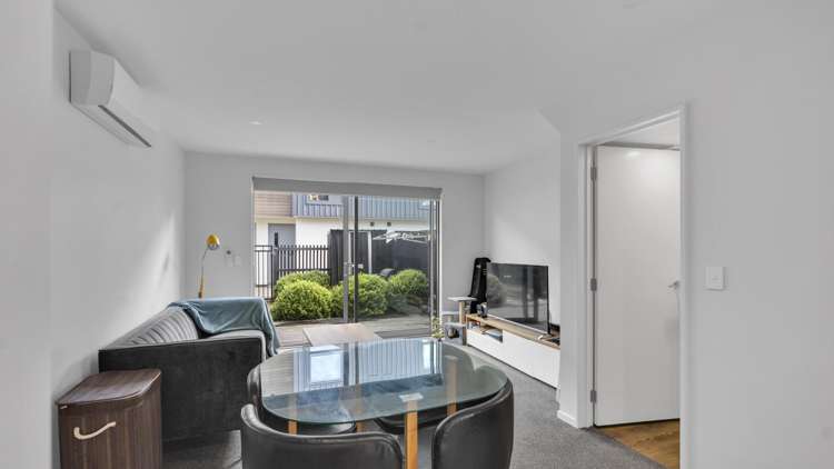 21/101 Mackworth Street_1