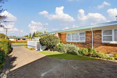 233 Bankwood Road_3