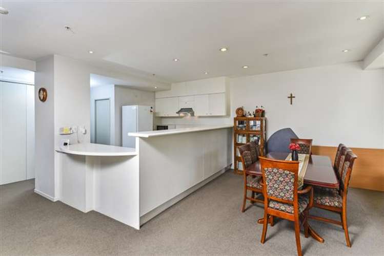 2f/205 Hobson Street Auckland Central_6