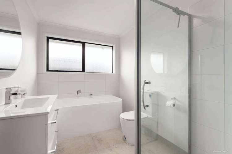 8 Omahuru Road Glenbrook_12